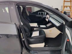 Tesla Model Y Rear-Wheel Drive - ფოტო 8