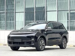 Li Auto L8 Max - ფოტო 1
