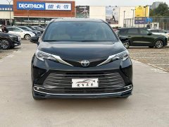 Toyota Sienna 2.5L Hybrid Luxury - ფოტო 2