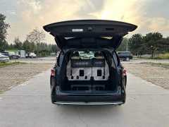 Toyota Sienna 2.5L Hybrid Luxury - ფოტო 8