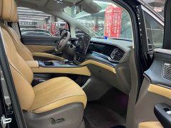 Denza D9 DM-i 970 AWD Flagship - ფოტო 14