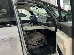 Li Auto Li Xiang MEGA Ultra - ფოტო 4