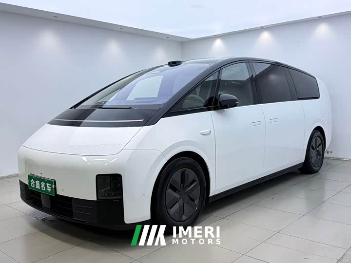 Li Auto MEGA Ultra Smart Refresh Edition - ავტომობილი ჩინეთიდან