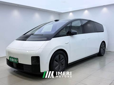 2025 Li Auto MEGA Ultra Smart Refresh Edition