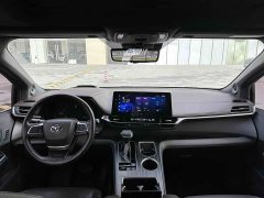 Toyota Sienna 2.5L Hybrid Platinum Edition - ფოტო 7