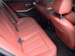 BMW 3 Series 325i M Sport Package - ფოტო 13