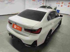 BMW 3 Series 320Li M Sport Package - ფოტო 4