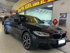 BMW 5 Series 530Li Luxury M Sport Package - ფოტო 3