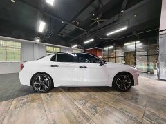 Lynk & Co 03 1.5T DCT Pro - ფოტო 14