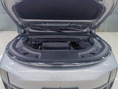 Li Auto L9 Pro Smart Refresh Edition - ფოტო 15