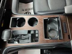 Toyota Grevias 2.5L Hybrid Premium Plus Edition - ფოტო 7
