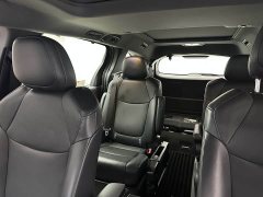 Toyota Grevias 2.5L Hybrid Premium Plus Edition - ფოტო 9