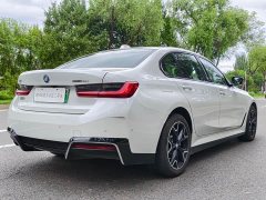 BMW i3 eDrive 40 L Night Package - ფოტო 3