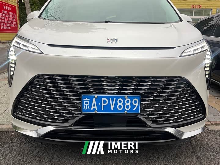 Buick Century 2.0T Six-Seat Yun Shi Edition