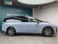 Li Auto i8 Standard Edition - ფოტო 8
