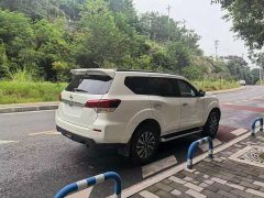 Nissan Tuouda 2.5L XL Upper 4WD Automatic Four-Wheel Drive Luxury Edition - ფოტო 9