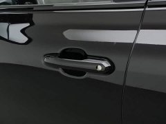 Toyota Crown Venza 2.5L HEV AWD Premier - ფოტო 18