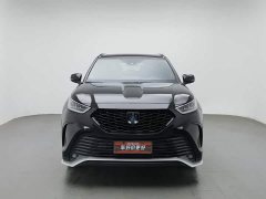 Toyota Crown Venza 2.5L HEV AWD Premier - ფოტო 3