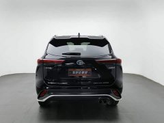 Toyota Crown Venza 2.5L HEV AWD Premier - ფოტო 4
