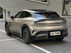 Xiaomi YU7 Rear-Wheel Drive Long-Range Edition - ფოტო 9