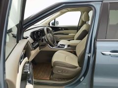 Kia Jianghua 2.0T Luxury - ფოტო 8