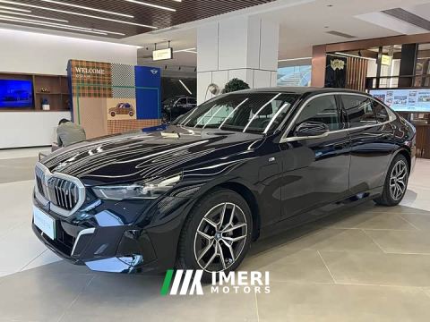 2026 BMW i5 eDrive 35L M Sport Package