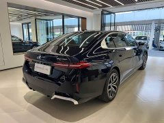 BMW i5 eDrive 35L M Sport Package - ფოტო 6
