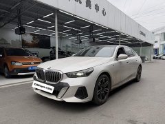BMW 5 Series 525Li M Sport Package - ფოტო 1