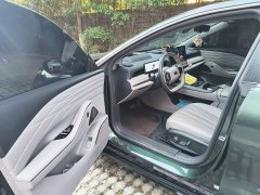 Geely Galaxy Xingyao 8 130km EM-i Flagship - ფოტო 17