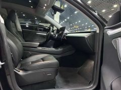 Tesla Model Y Long Range All-Wheel Drive - photo 6