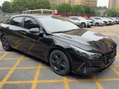 Hyundai Elantra 1.5L CVT Luxury - ფოტო 1