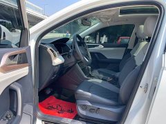 Volkswagen Touareg 300TSI Two-Wheel Drive Full Moon Edition - ფოტო 5