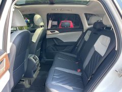 Volkswagen Touareg 300TSI Two-Wheel Drive Full Moon Edition - ფოტო 6