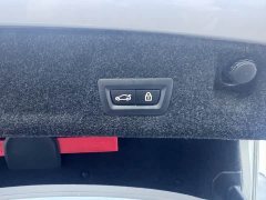 BMW 3 320Li M - ფოტო 11