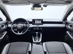 Honda Vezel 1.5L CVT Elite - ფოტო 10