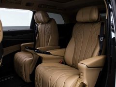 Denza D9 DM-i AWD Premium Navigation Edition - ფოტო 16