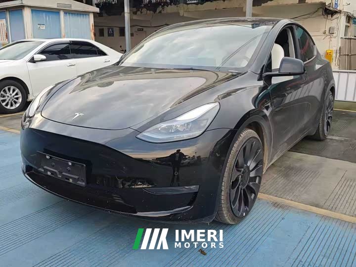 Tesla Model Y Performance All-Wheel Drive - ავტომობილი ჩინეთიდან