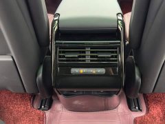 Land Rover Range Rover Sport 400PS Dynamic SE - ფოტო 13