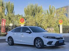 Honda Civic 240TURBO CVT Dynamic Edition - ფოტო 3
