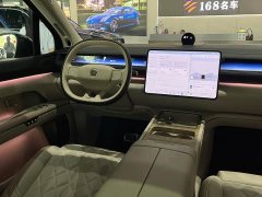 NIO ES8 Six-Seat Executive Luxury Edition - ფოტო 14