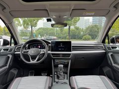 Volkswagen Tiguan L Facelift 380TSI Automatic AWD R-Line Flagship 7-Seater - ფოტო 10