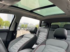 Volkswagen Tiguan L Facelift 380TSI Automatic AWD R-Line Flagship 7-Seater - ფოტო 13