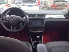 Skoda Xinrui 1.5L Manual Comfort Edition - ფოტო 12