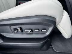 NIO ES8 415KM Signature Edition Six-Seater - ფოტო 14