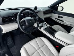 NIO ES8 415KM Signature Edition Six-Seater - ფოტო 4