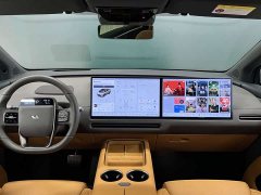 Li Auto i8 Standard Edition - ფოტო 5