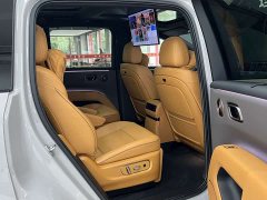 Li Auto i8 Standard Edition - ფოტო 6