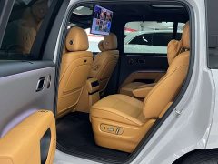Li Auto i8 Standard Edition - ფოტო 8