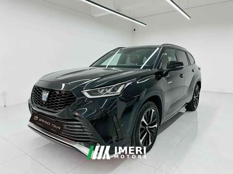 2024 Toyota Crown Venza 2.5L HEV AWD Premier