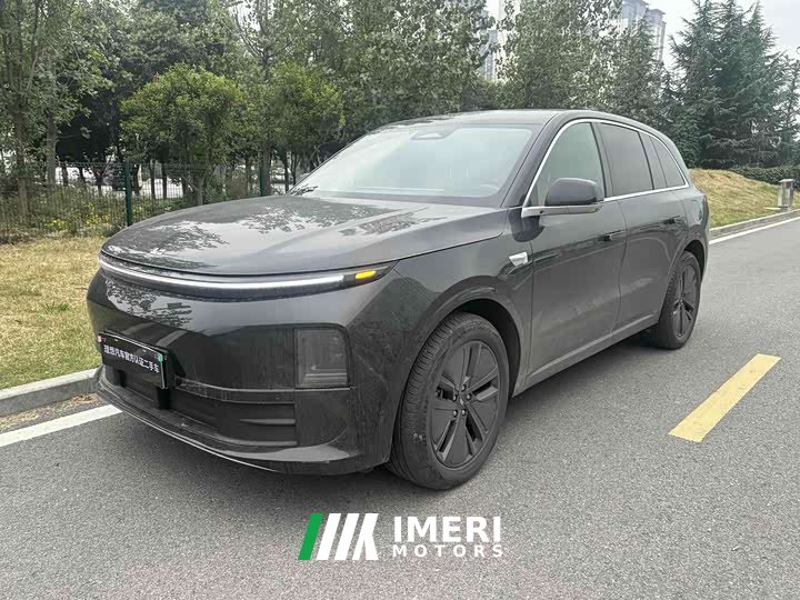 Li Auto L6 Pro - ავტომობილი ჩინეთიდან